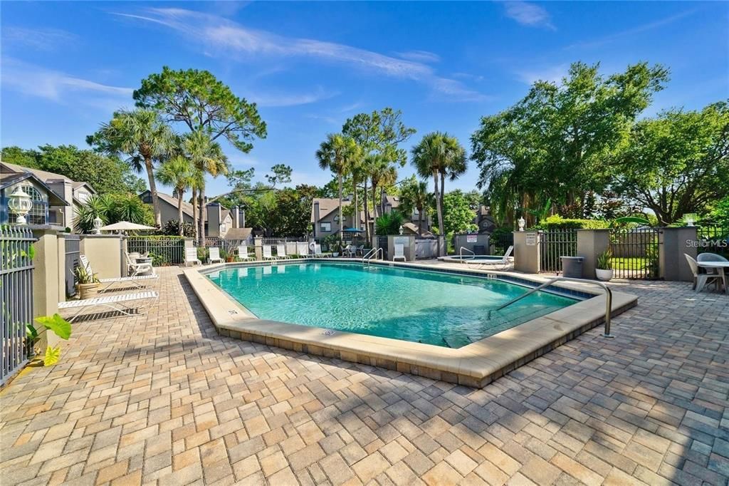 For Rent: $1,650 (2 beds, 2 baths, 992 Square Feet)