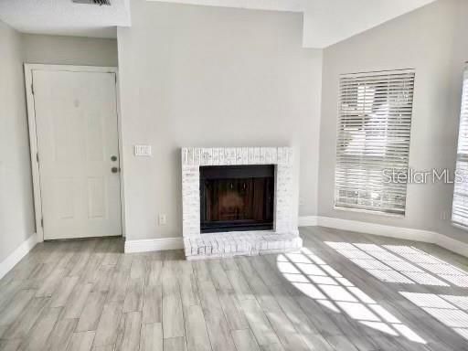 For Rent: $1,650 (2 beds, 2 baths, 992 Square Feet)