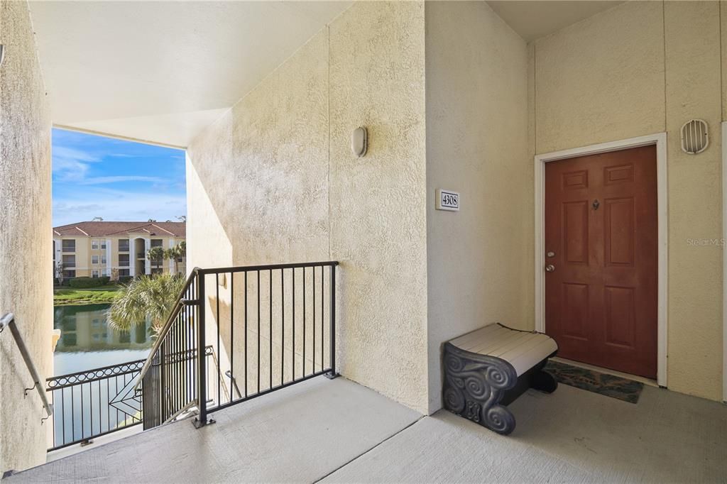 For Sale: $259,000 (4 beds, 2 baths, 1372 Square Feet)