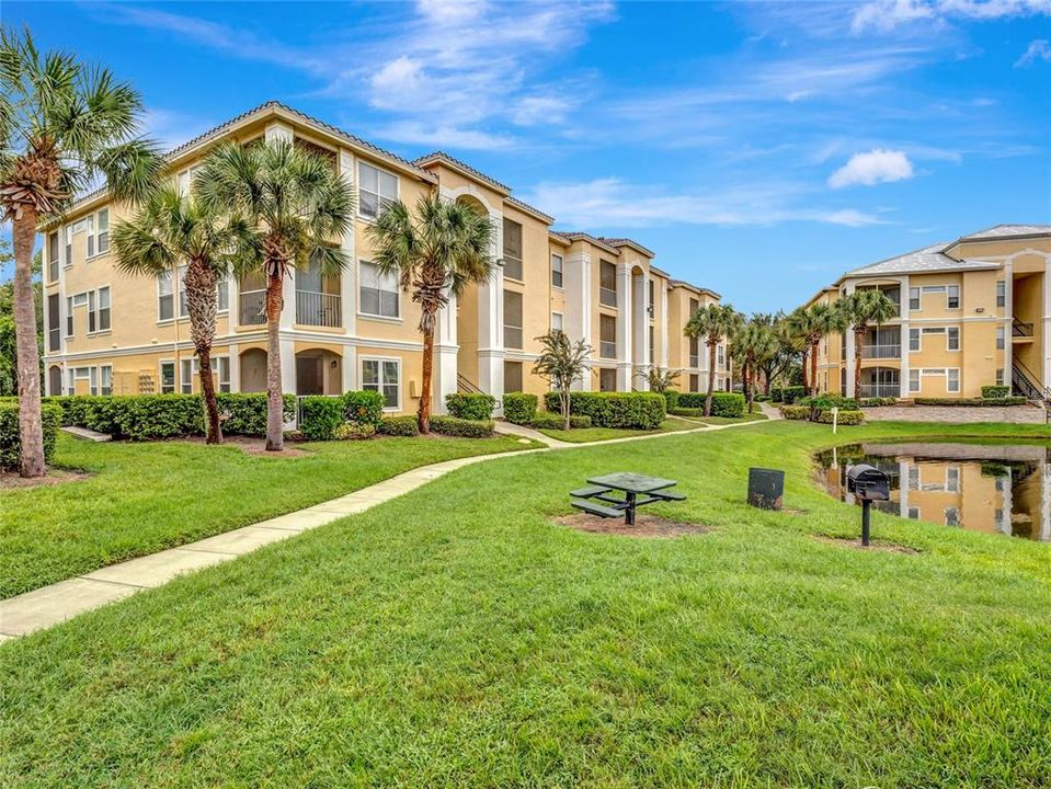 For Sale: $259,000 (4 beds, 2 baths, 1372 Square Feet)