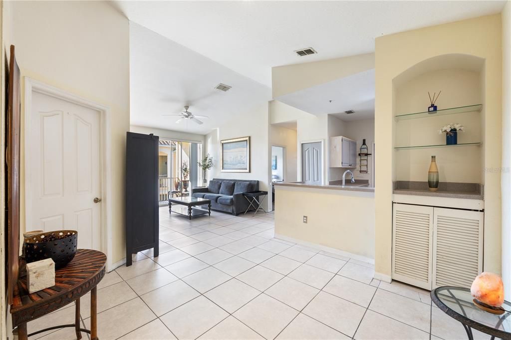 For Sale: $259,000 (4 beds, 2 baths, 1372 Square Feet)