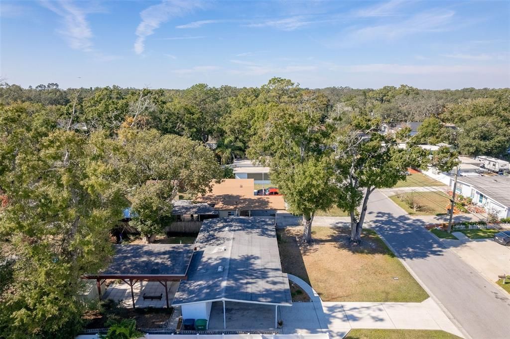 Activo con contrato: $300,000 (3 camas, 1 baños, 932 Pies cuadrados)