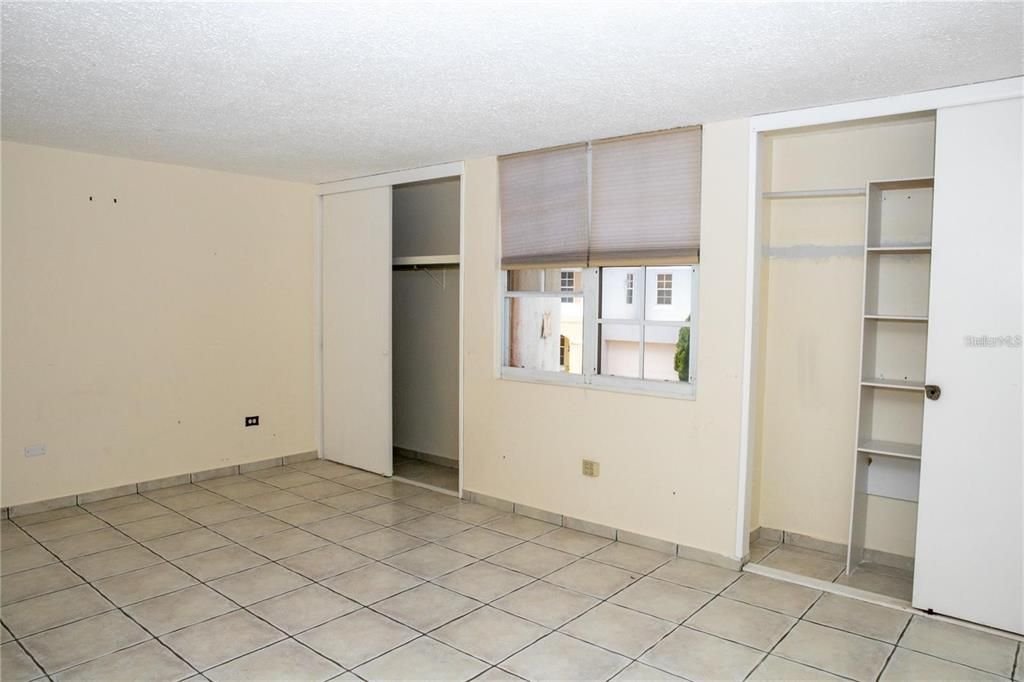 For Sale: $500,000 (4 beds, 2 baths, 0 Square Feet)