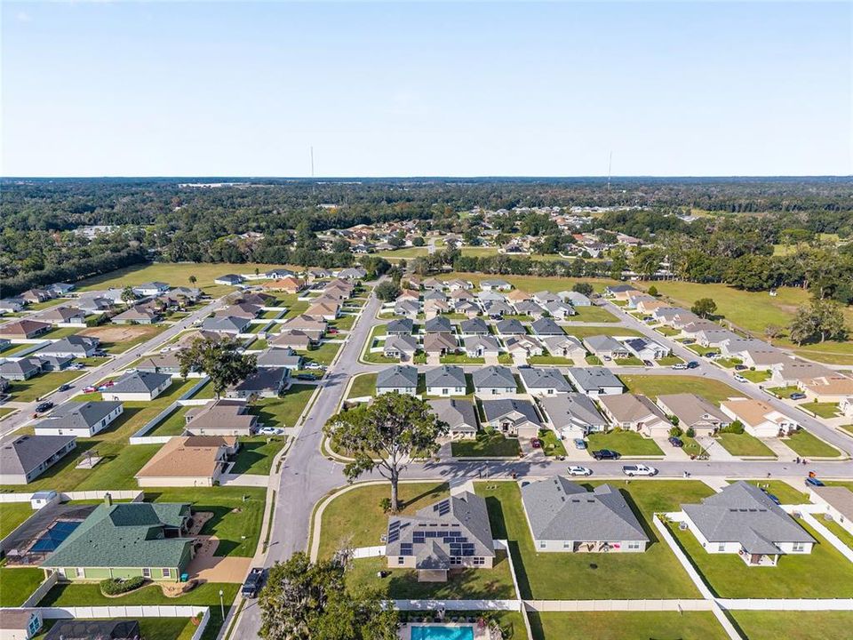 For Sale: $349,900 (4 beds, 2 baths, 1763 Square Feet)