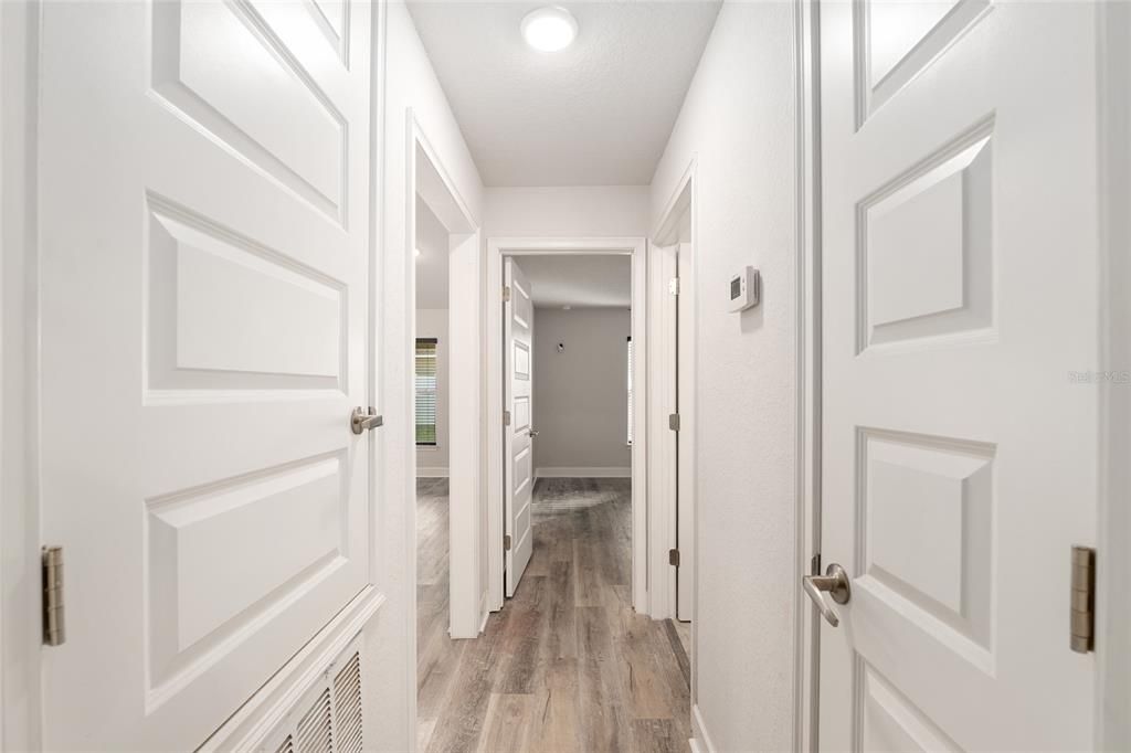 For Sale: $349,900 (4 beds, 2 baths, 1763 Square Feet)