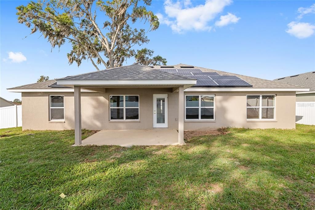 For Sale: $349,900 (4 beds, 2 baths, 1763 Square Feet)