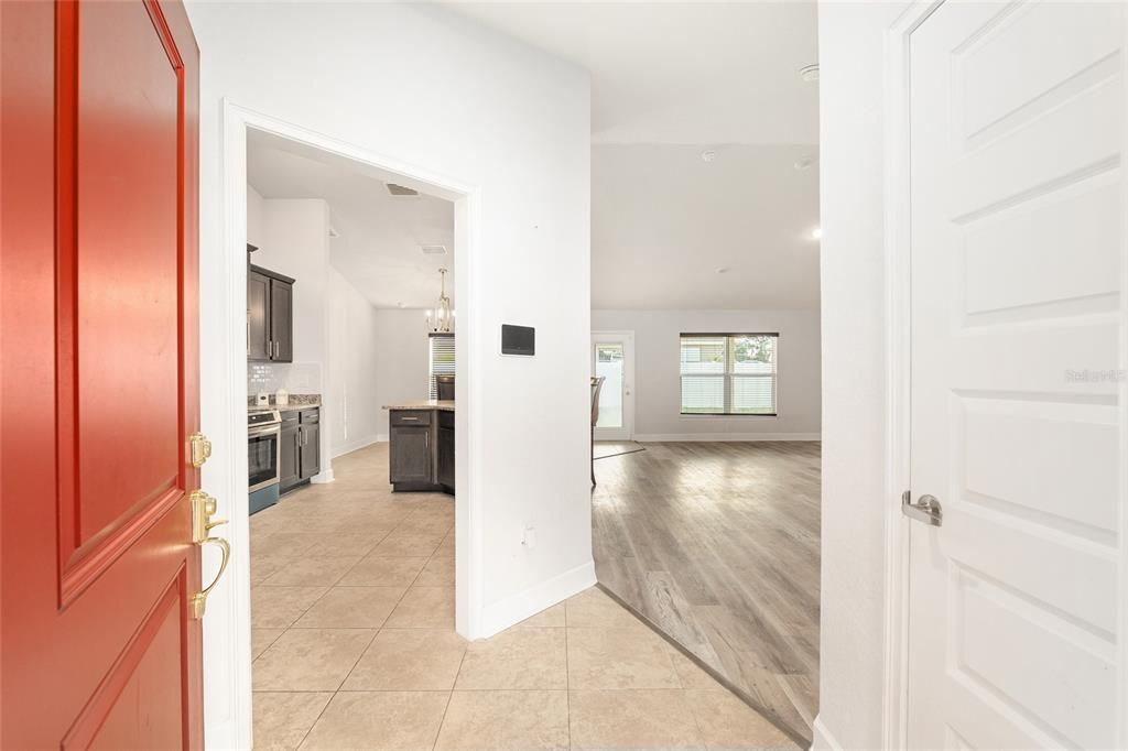 For Sale: $349,900 (4 beds, 2 baths, 1763 Square Feet)