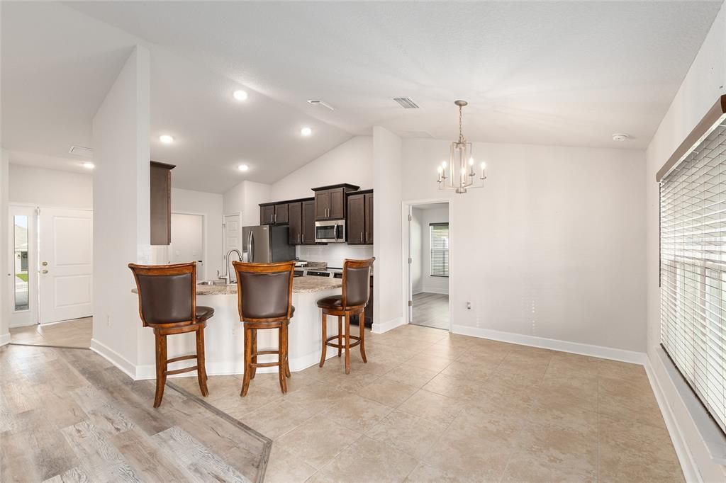 For Sale: $349,900 (4 beds, 2 baths, 1763 Square Feet)