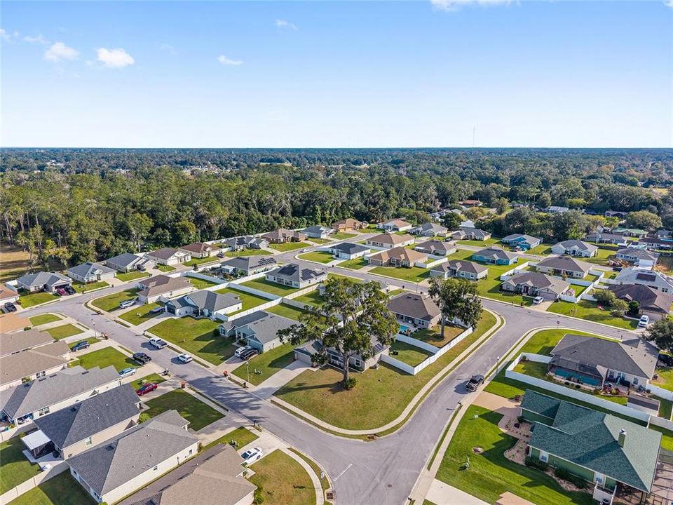 For Sale: $349,900 (4 beds, 2 baths, 1763 Square Feet)