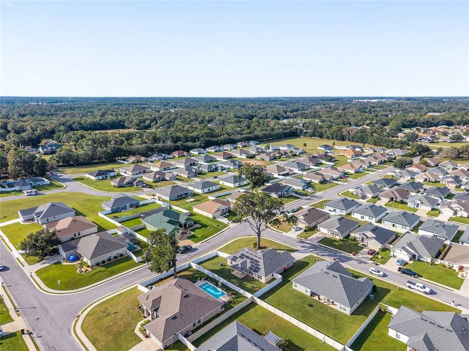 For Sale: $349,900 (4 beds, 2 baths, 1763 Square Feet)