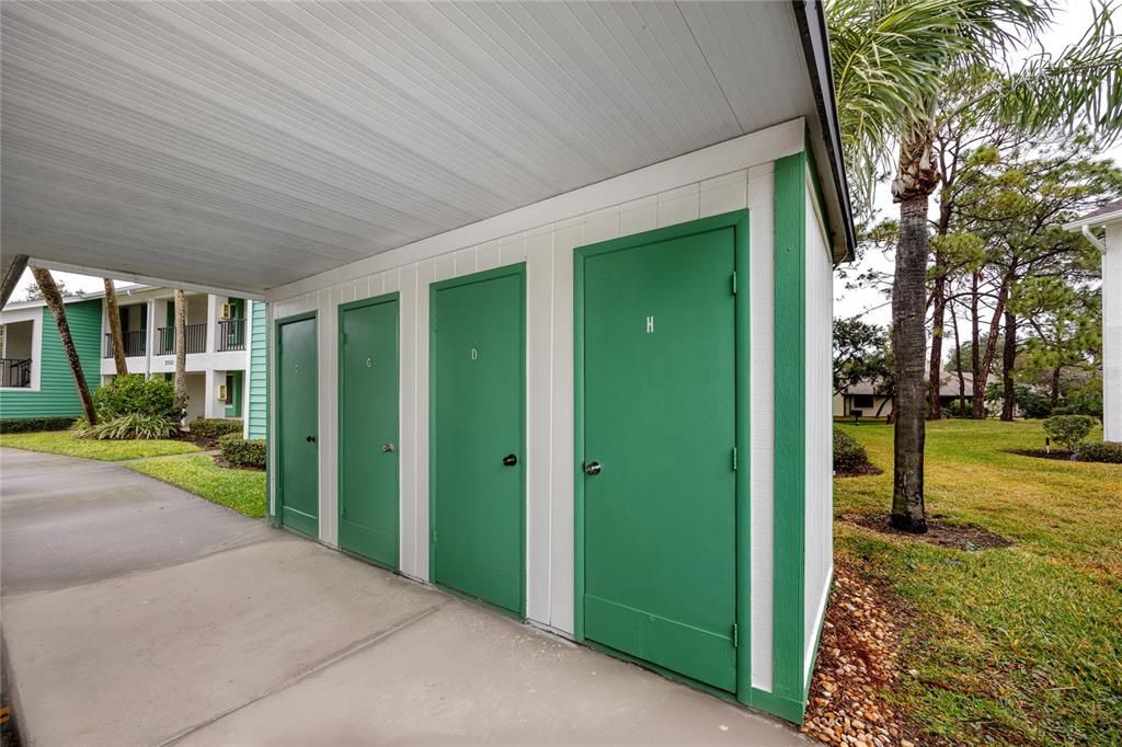 For Sale: $196,000 (2 beds, 2 baths, 1095 Square Feet)