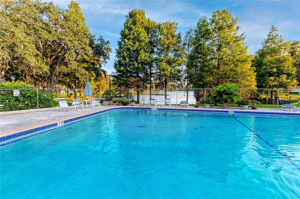 For Sale: $196,000 (2 beds, 2 baths, 1095 Square Feet)