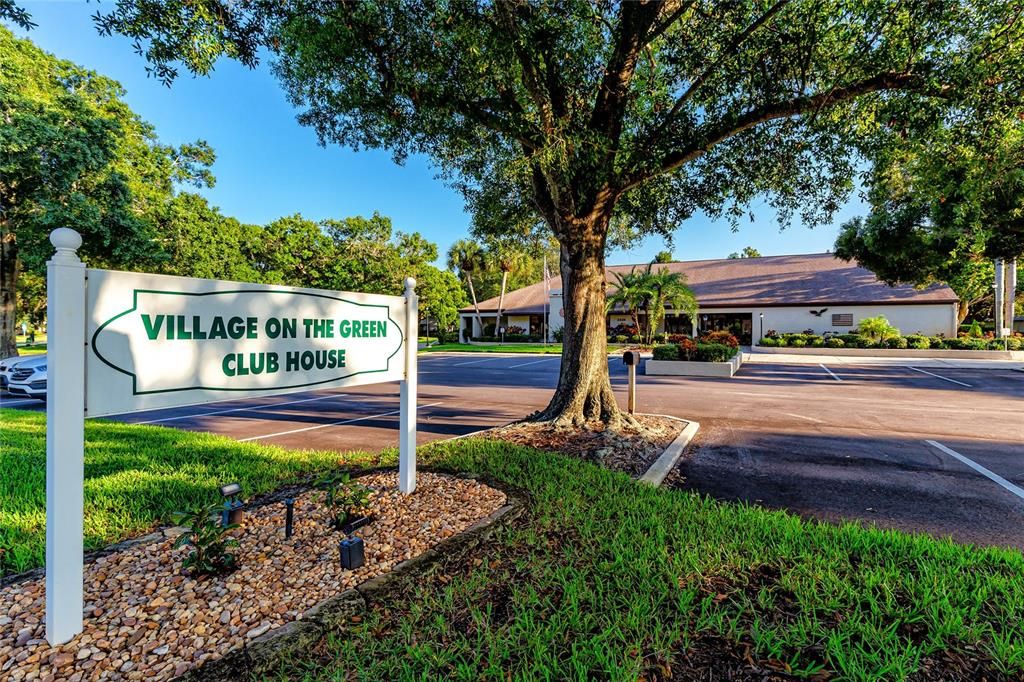 For Sale: $196,000 (2 beds, 2 baths, 1095 Square Feet)