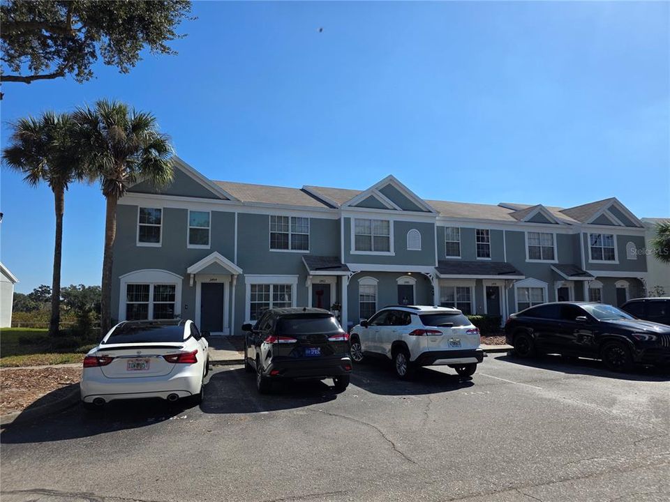 Active With Contract: $210,000 (2 beds, 1 baths, 1110 Square Feet)