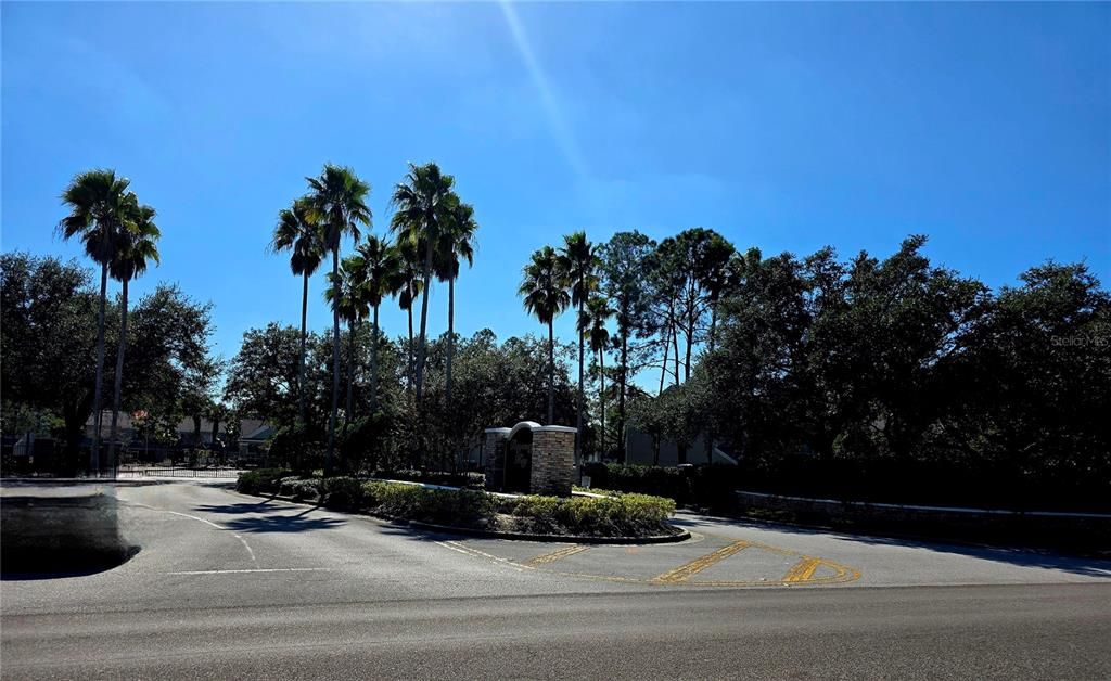 Active With Contract: $210,000 (2 beds, 1 baths, 1110 Square Feet)