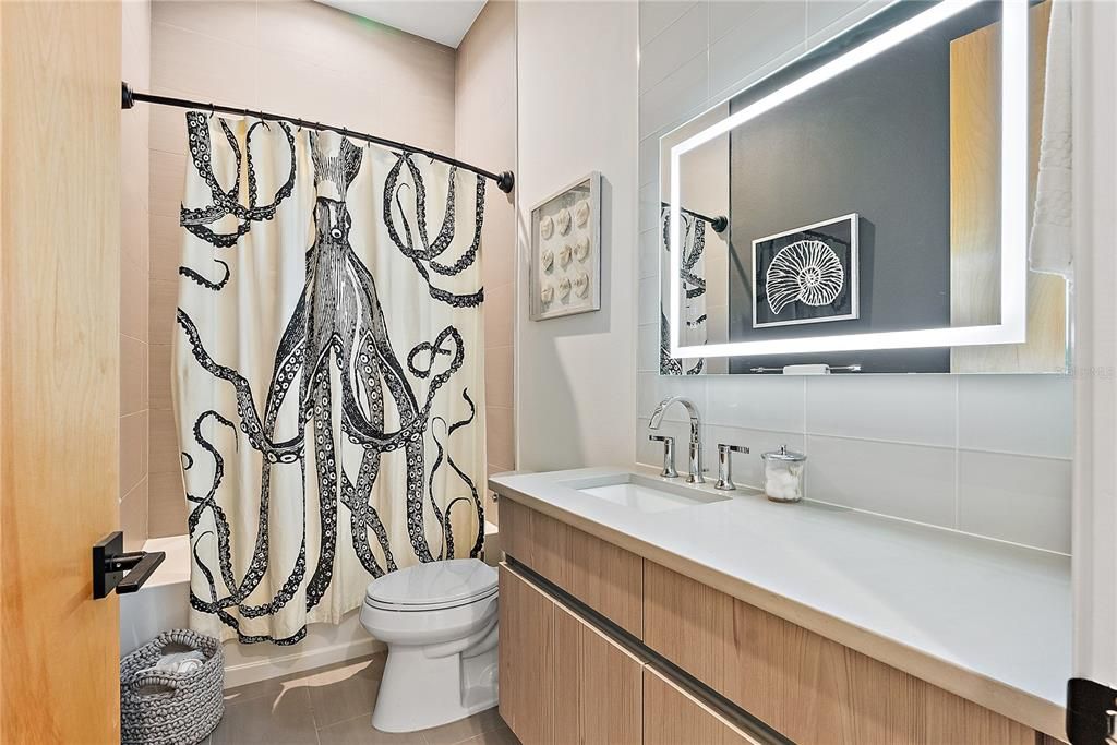 待售: $1,450,000 (4 贝兹, 3 浴室, 2442 平方英尺)