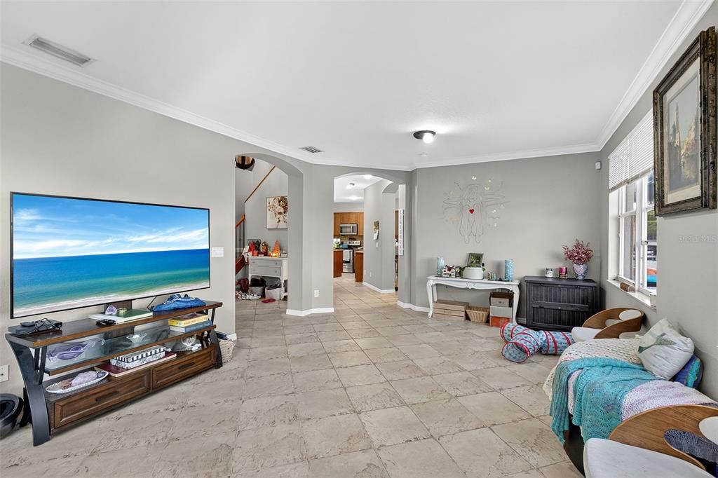 For Sale: $525,000 (3 beds, 3 baths, 2710 Square Feet)