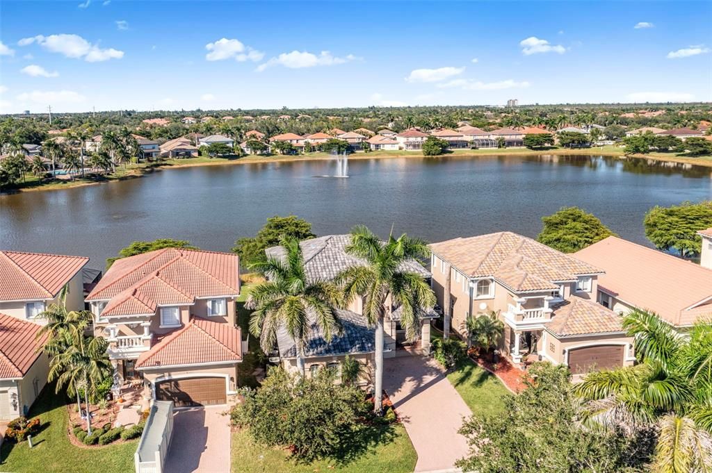 For Sale: $525,000 (3 beds, 3 baths, 2710 Square Feet)