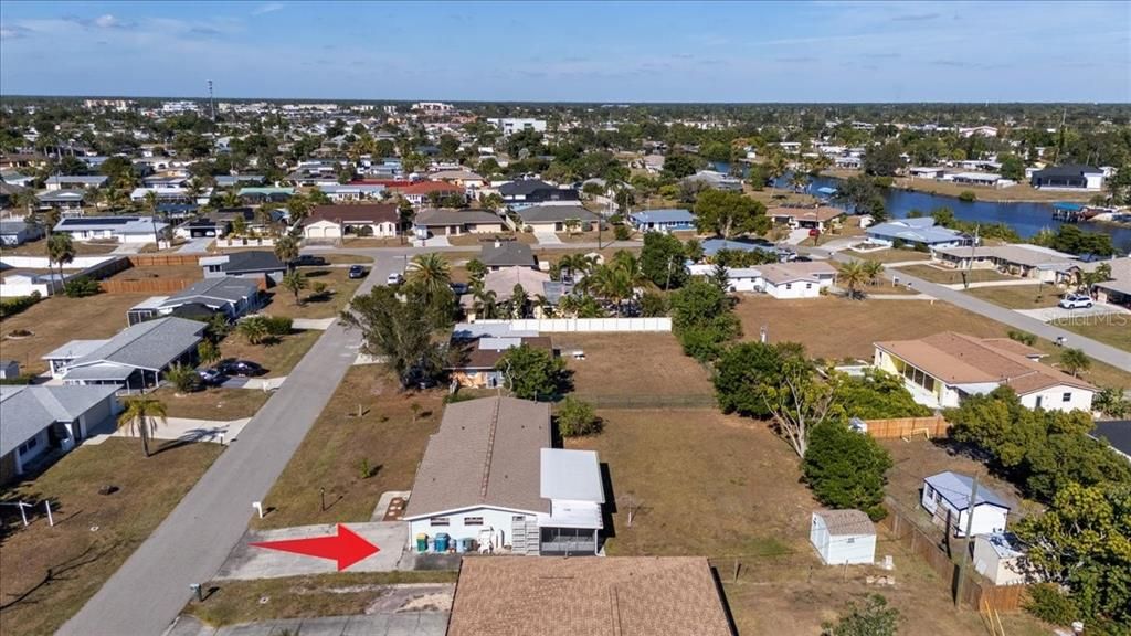 For Sale: $236,000 (3 beds, 2 baths, 1666 Square Feet)