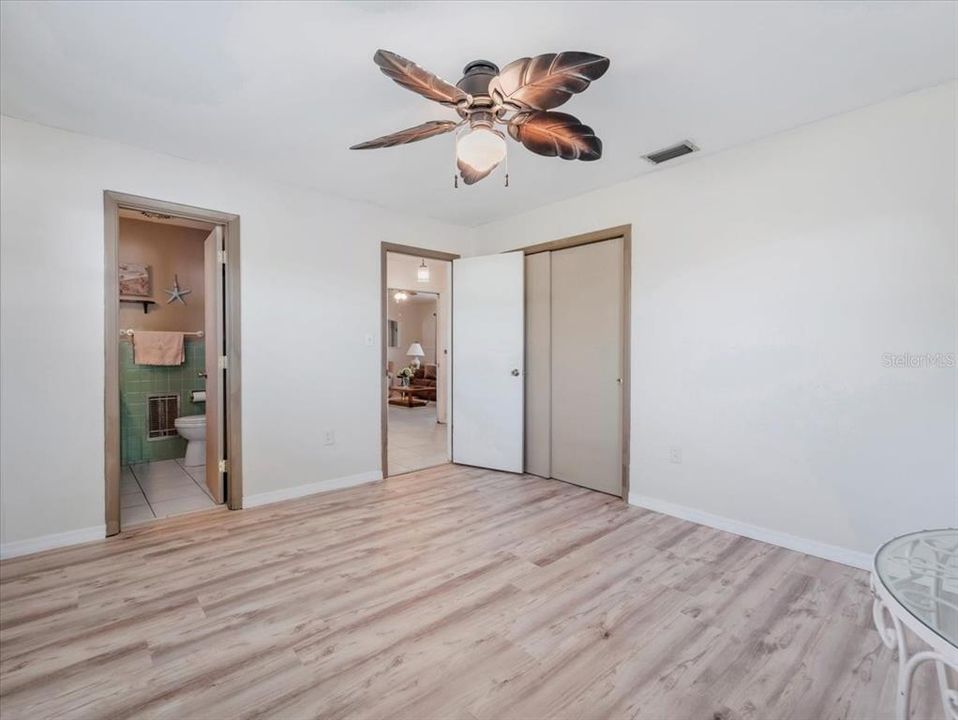 For Sale: $236,000 (3 beds, 2 baths, 1666 Square Feet)