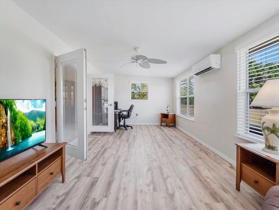 For Sale: $236,000 (3 beds, 2 baths, 1666 Square Feet)