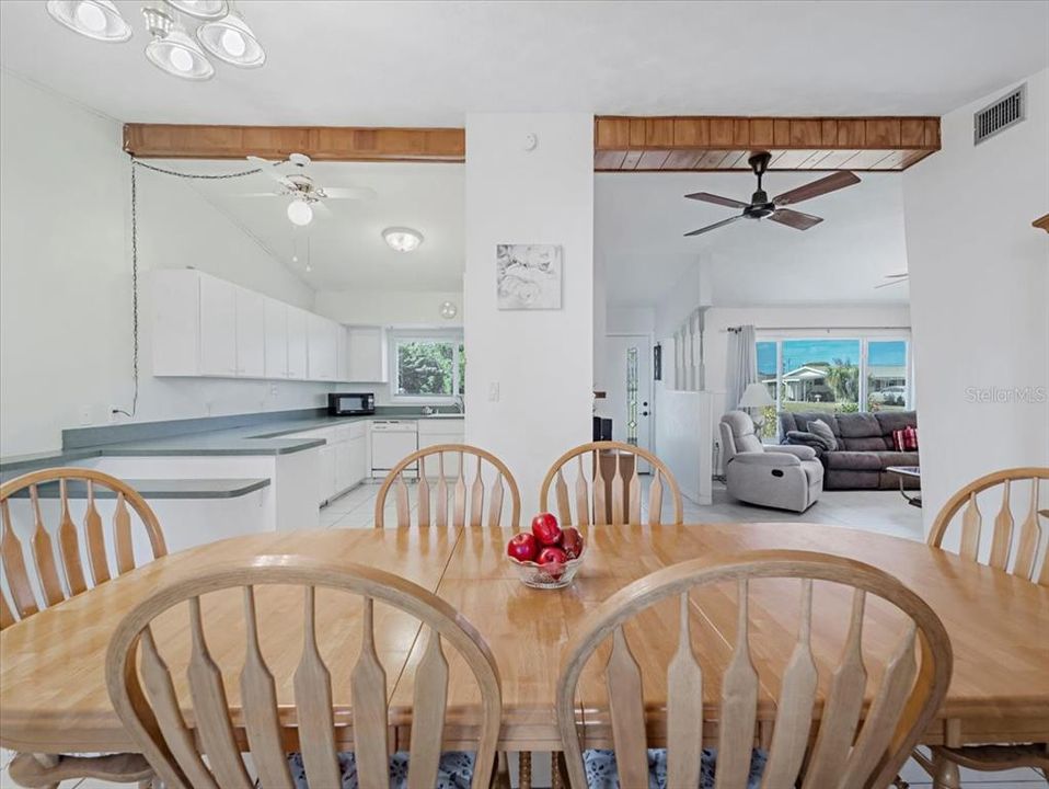 For Sale: $236,000 (3 beds, 2 baths, 1666 Square Feet)