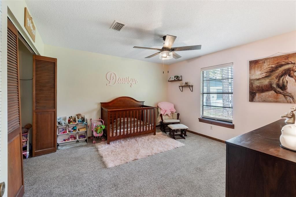 For Sale: $420,000 (3 beds, 2 baths, 1749 Square Feet)