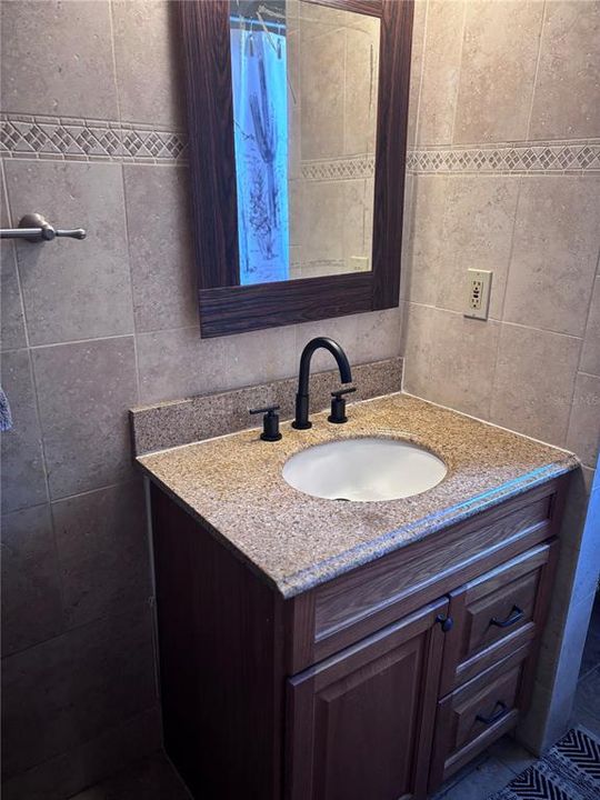 For Sale: $420,000 (3 beds, 2 baths, 1749 Square Feet)