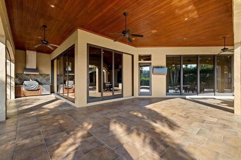 For Sale: $3,500,000 (4 beds, 4 baths, 4676 Square Feet)