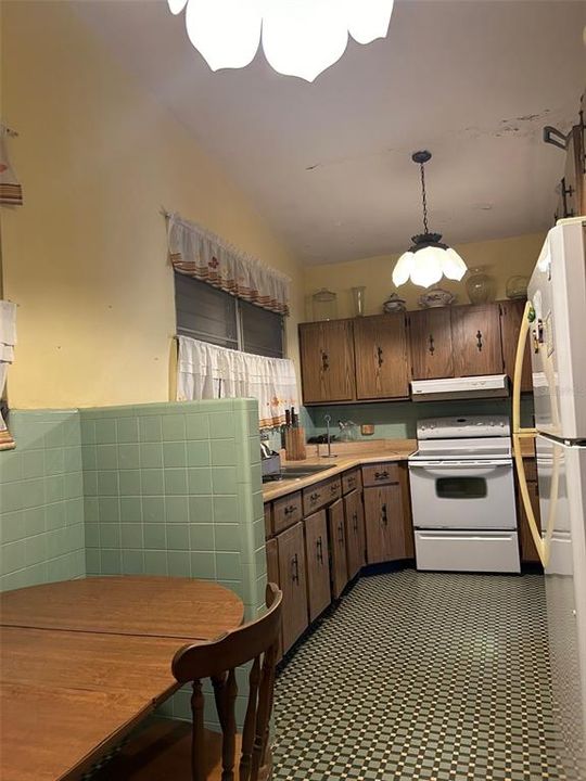 На продажу: $1,350,000 (4 спален, 4 ванн, 3118 Квадратных фут)