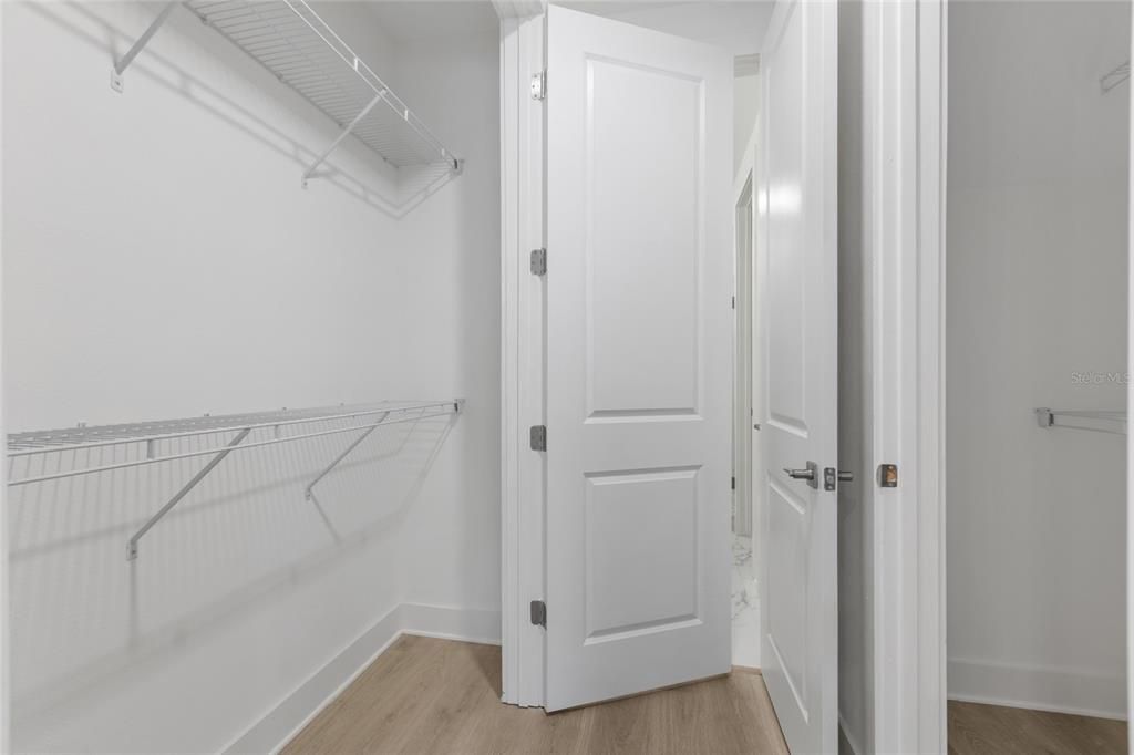 В аренду: $4,600 (3 спален, 3 ванн, 1785 Квадратных фут)