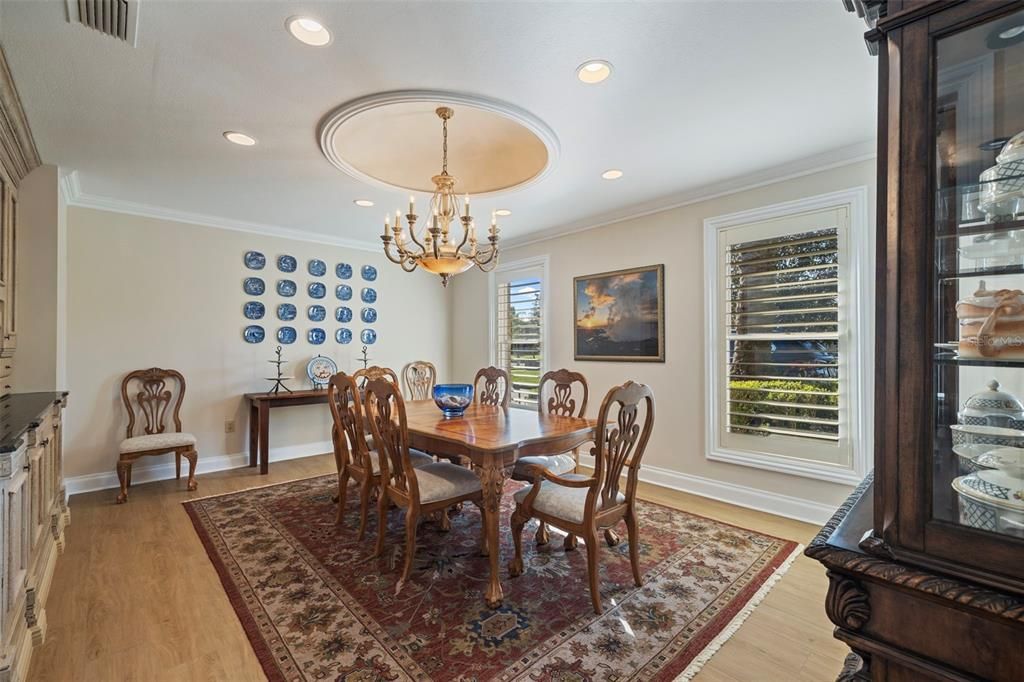 待售: $2,900,000 (5 贝兹, 4 浴室, 5661 平方英尺)