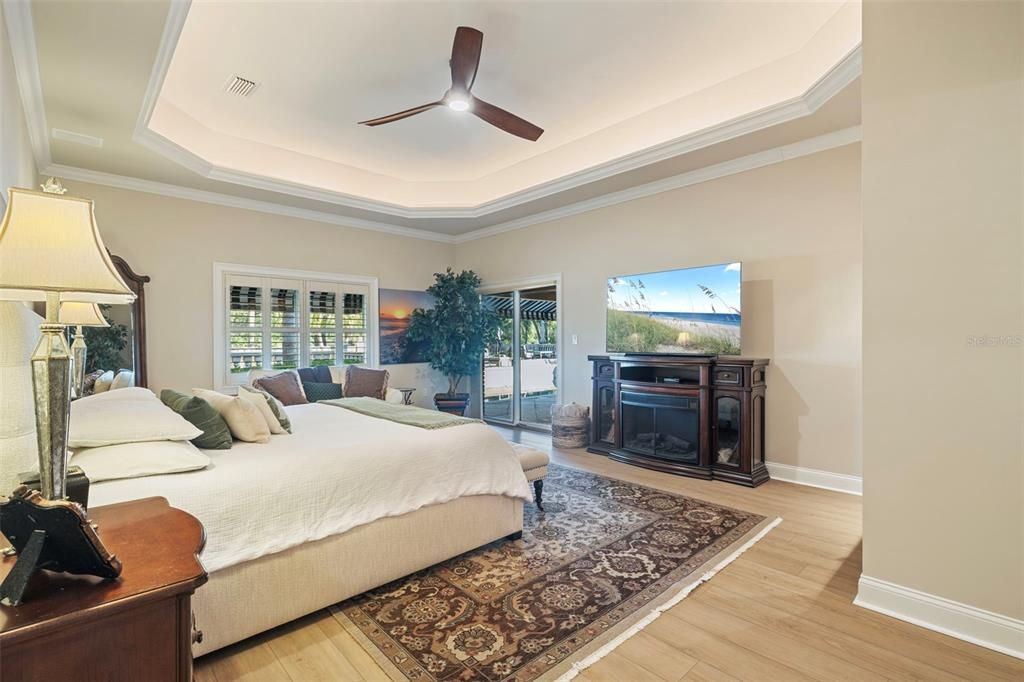 待售: $2,900,000 (5 贝兹, 4 浴室, 5661 平方英尺)