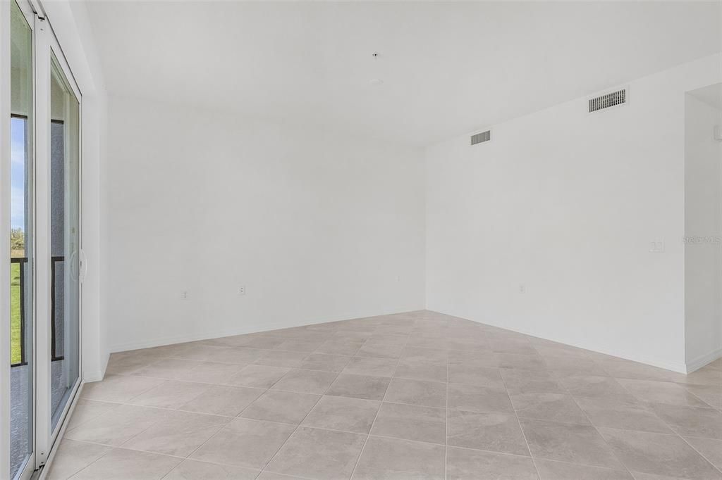 В аренду: $1,595 (2 спален, 2 ванн, 1154 Квадратных фут)