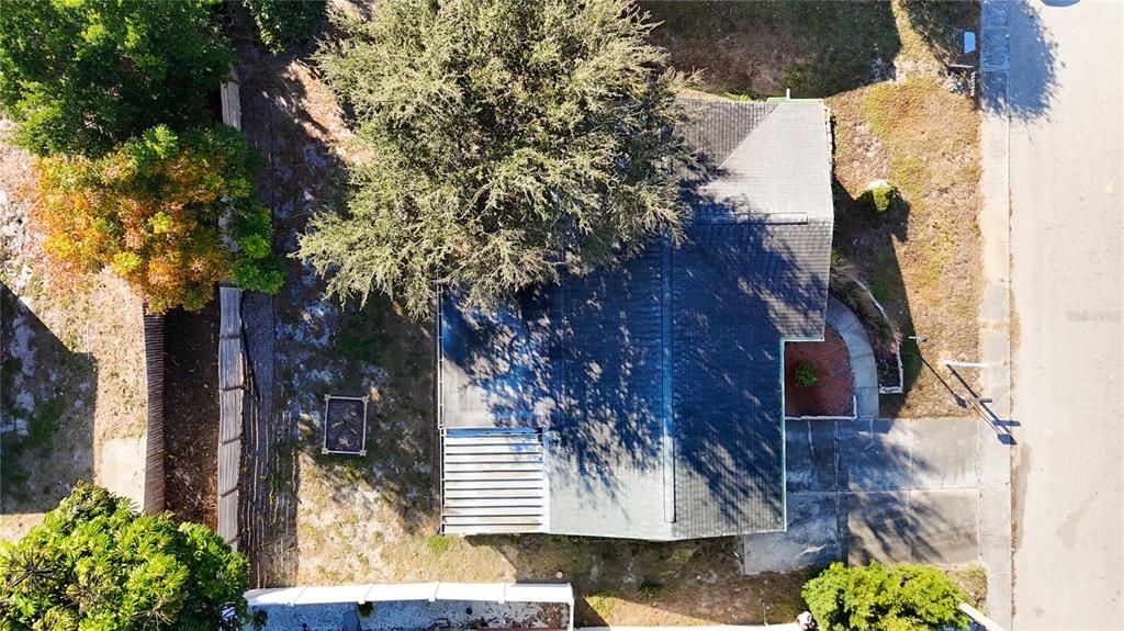 待售: $220,000 (2 贝兹, 1 浴室, 1088 平方英尺)