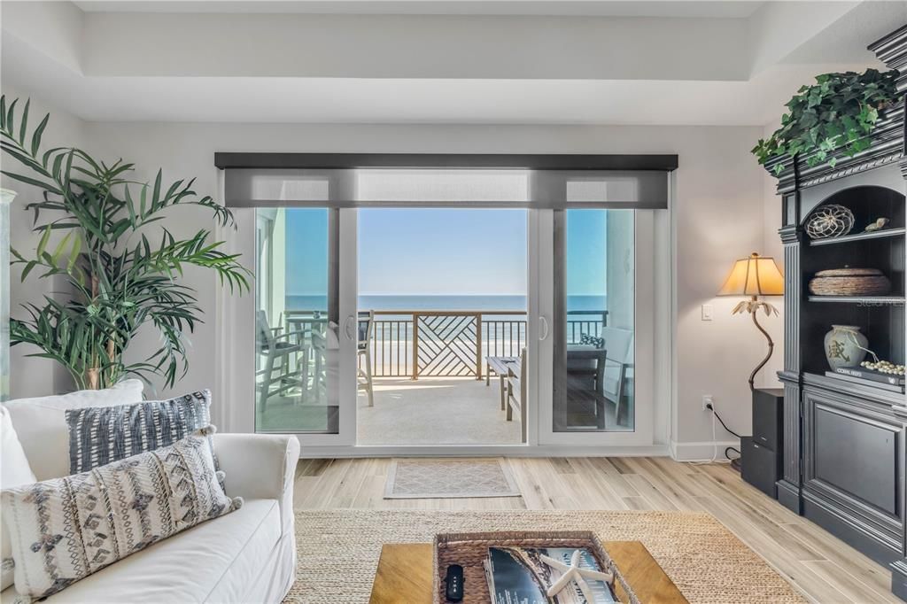 For Sale: $1,895,000 (3 beds, 3 baths, 2011 Square Feet)