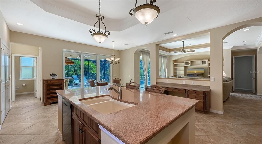 待售: $765,000 (3 贝兹, 2 浴室, 2534 平方英尺)