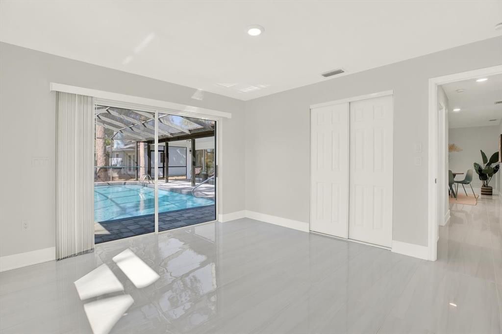 For Sale: $939,000 (4 beds, 3 baths, 2534 Square Feet)