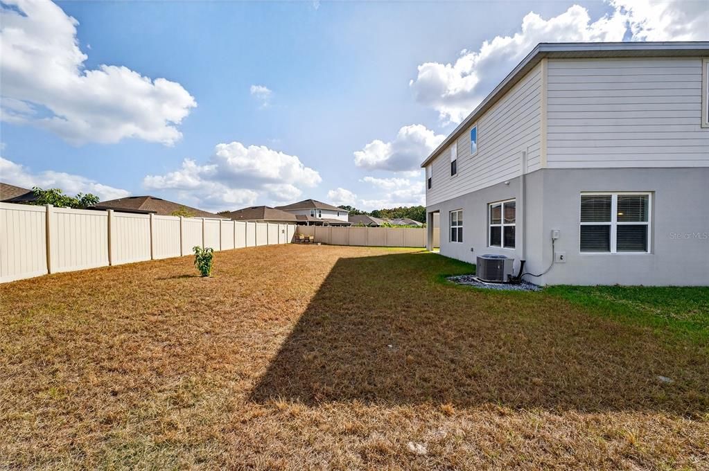 For Sale: $575,000 (5 beds, 3 baths, 2945 Square Feet)