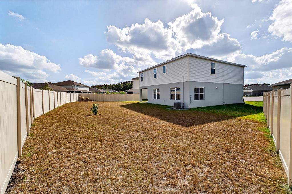 For Sale: $575,000 (5 beds, 3 baths, 2945 Square Feet)