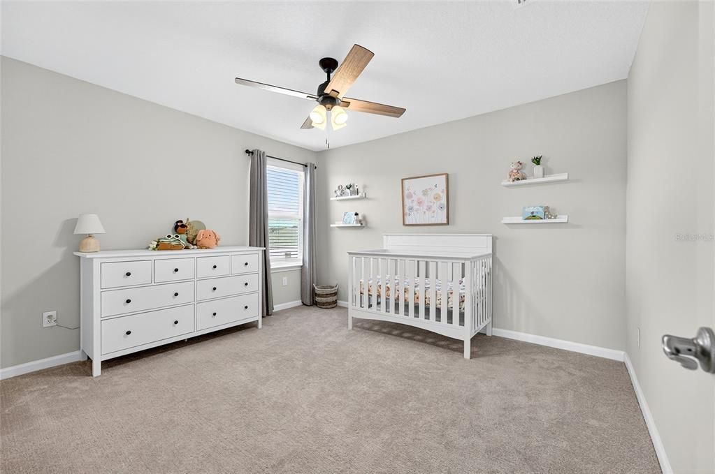 For Sale: $575,000 (5 beds, 3 baths, 2945 Square Feet)