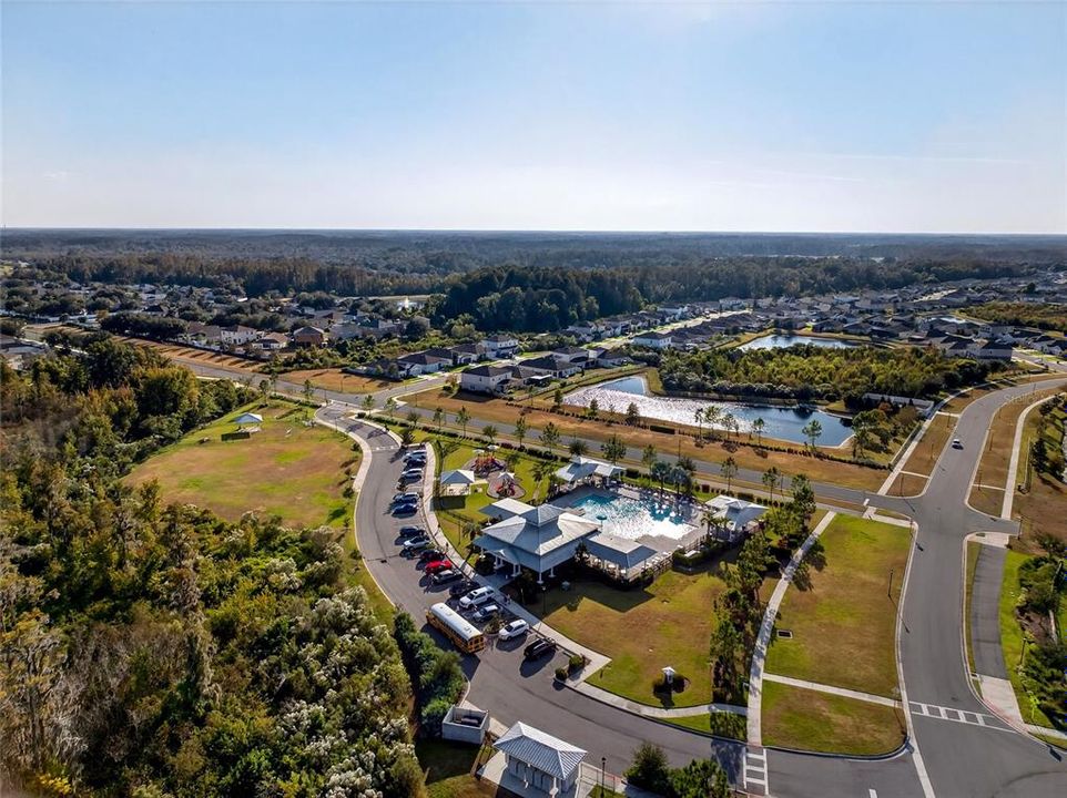 For Sale: $575,000 (5 beds, 3 baths, 2945 Square Feet)