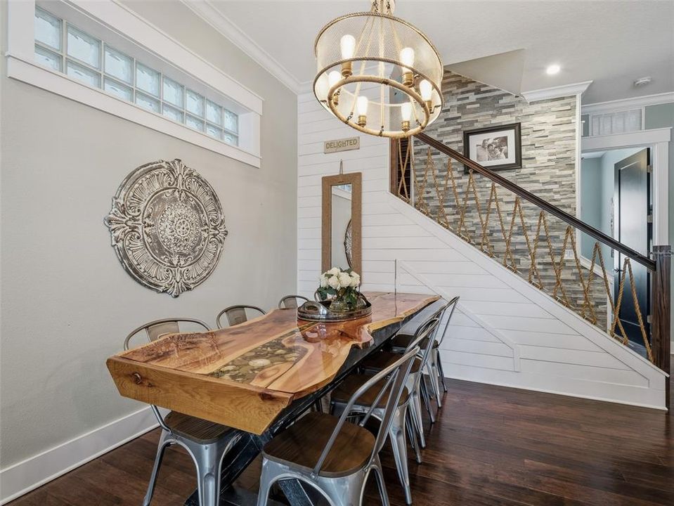 For Sale: $1,690,000 (3 beds, 3 baths, 3300 Square Feet)