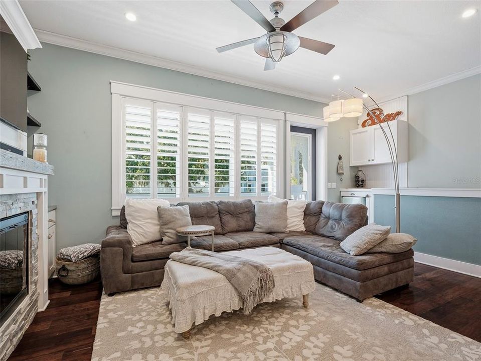 For Sale: $1,690,000 (3 beds, 3 baths, 3300 Square Feet)