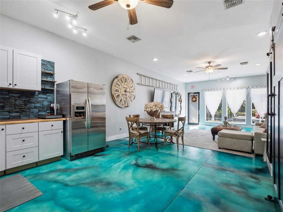 For Sale: $1,690,000 (3 beds, 3 baths, 3300 Square Feet)