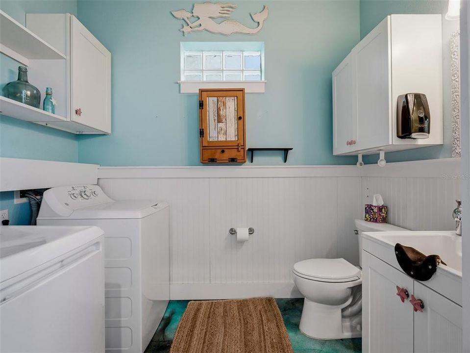 For Sale: $1,690,000 (3 beds, 3 baths, 3300 Square Feet)