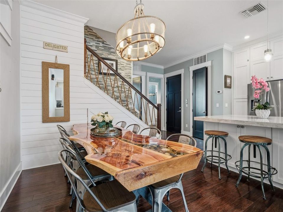 For Sale: $1,690,000 (3 beds, 3 baths, 3300 Square Feet)