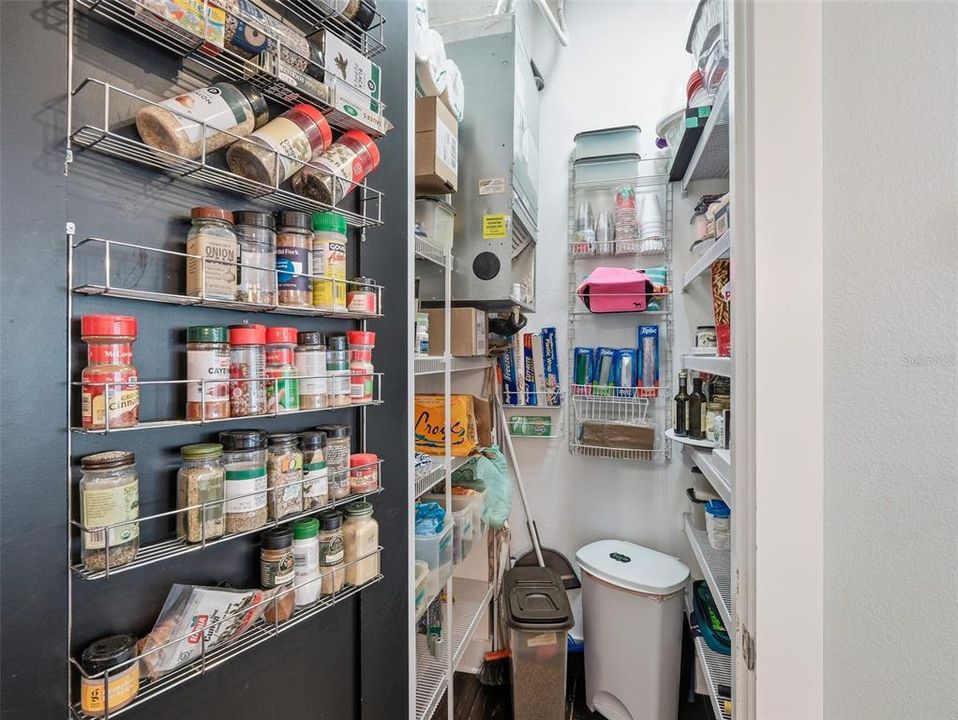 For Sale: $1,690,000 (3 beds, 3 baths, 3300 Square Feet)