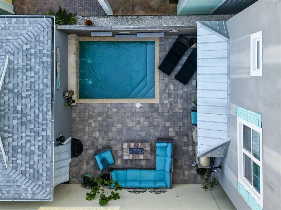 For Sale: $1,690,000 (3 beds, 3 baths, 3300 Square Feet)