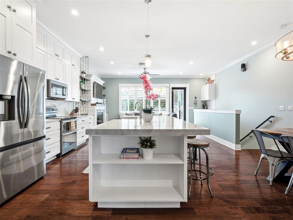 For Sale: $1,690,000 (3 beds, 3 baths, 3300 Square Feet)